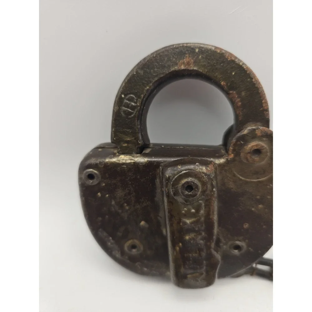 Vintage Adlake Railroad Lock with Chain T&P Pat Mar 20, 1920 No Key Included